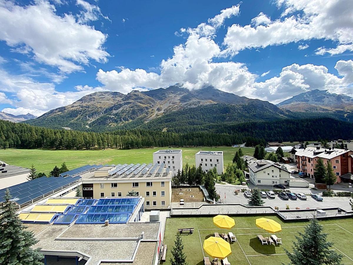 42M2 Alpenschick Mit Balkon, Ausblick, Pool - E405 Apartment St. Moritz Exterior photo